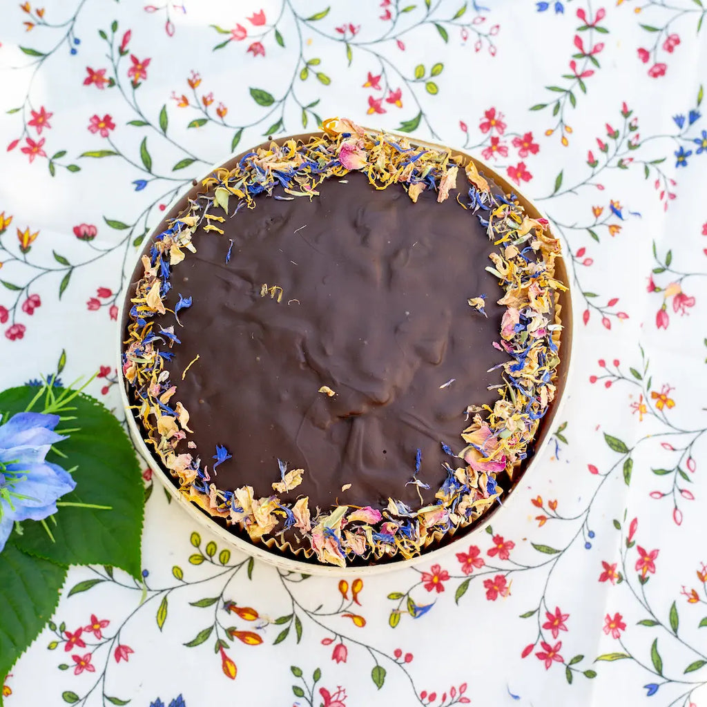 Veganer Mini Schokokuchen von Oma Anni von Kuchentratsch im Holzring gebacken